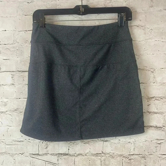 Lole Express Women's XS Dark Gray Eco Friendly Athletic Skirt Stretch UPF 50+ - Picture 8 of 9